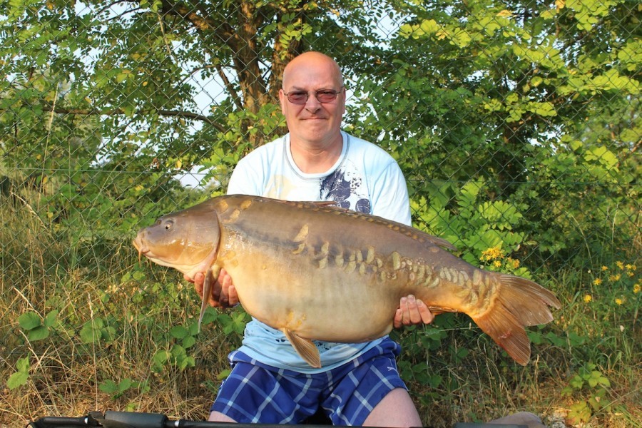 Gary with Toffee's Lin at 40lb