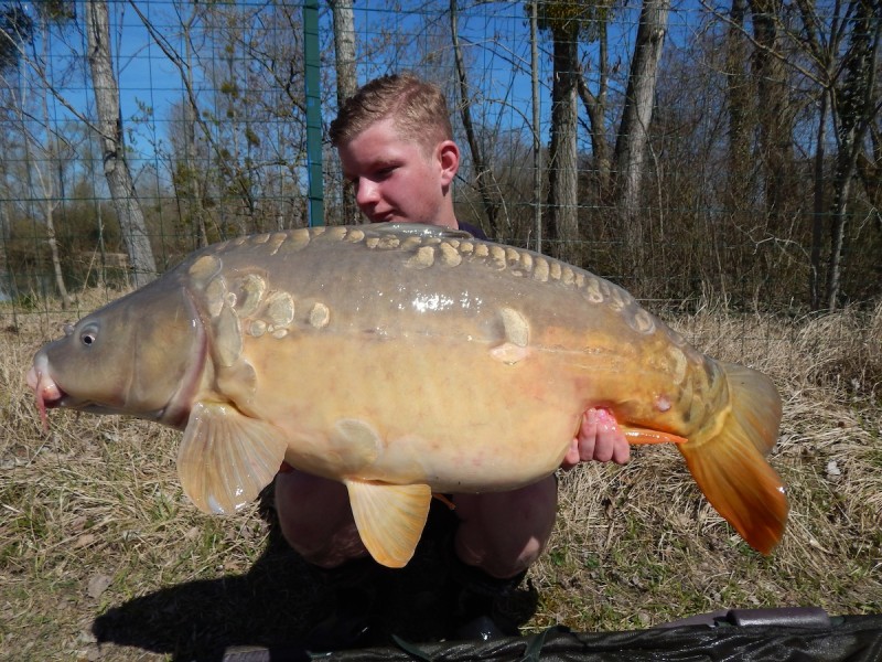 mick with a 33lb mirror