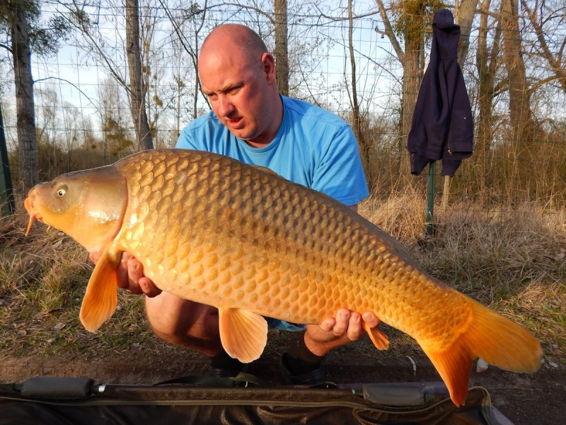shaun with a 28lb common