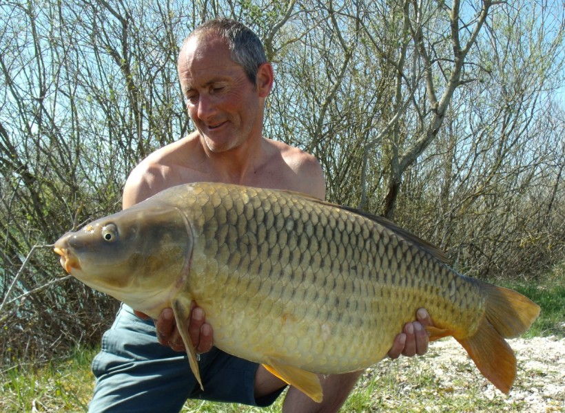 little john with a mid 20lbs common