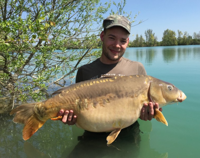 Adam with 'Toffee's Lin' 39lbs