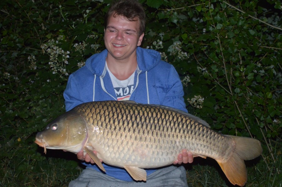 Mateusz with a 32.00lb common
