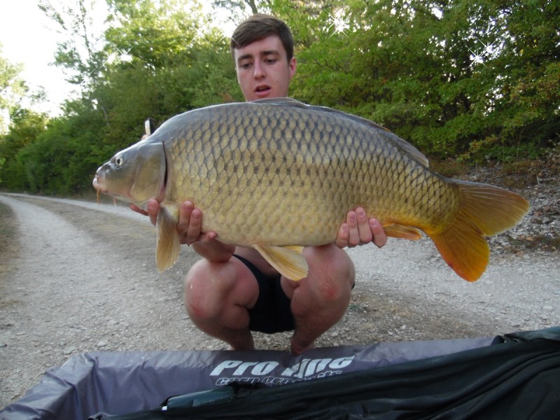 Dan with a 34.00lb common from Brambles