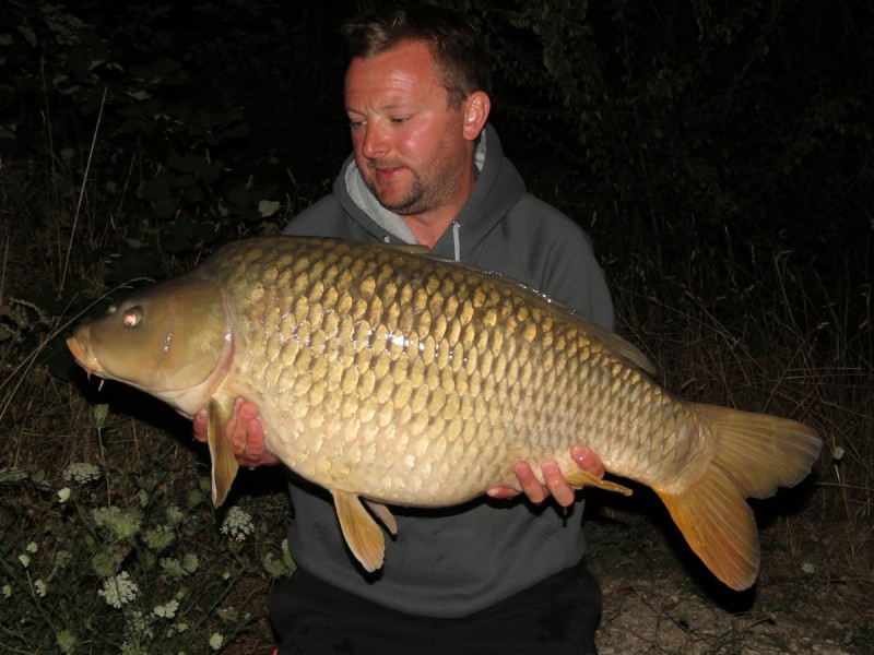 Lee with a 32lbs common