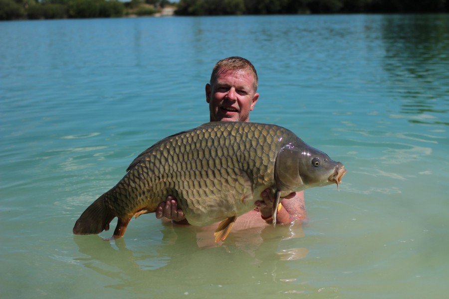 Graham Beers with a 38lbs common