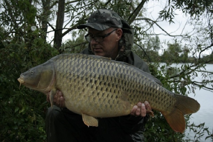 Andy with his mid 30lb Common