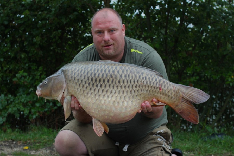 Martin Pettit with a cracking 40lb3oz Common from T2 29.7.17