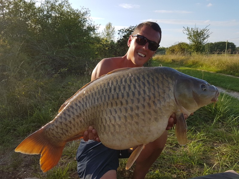 Tony Jones with a 40lb Common from Singe boards 29.7.17