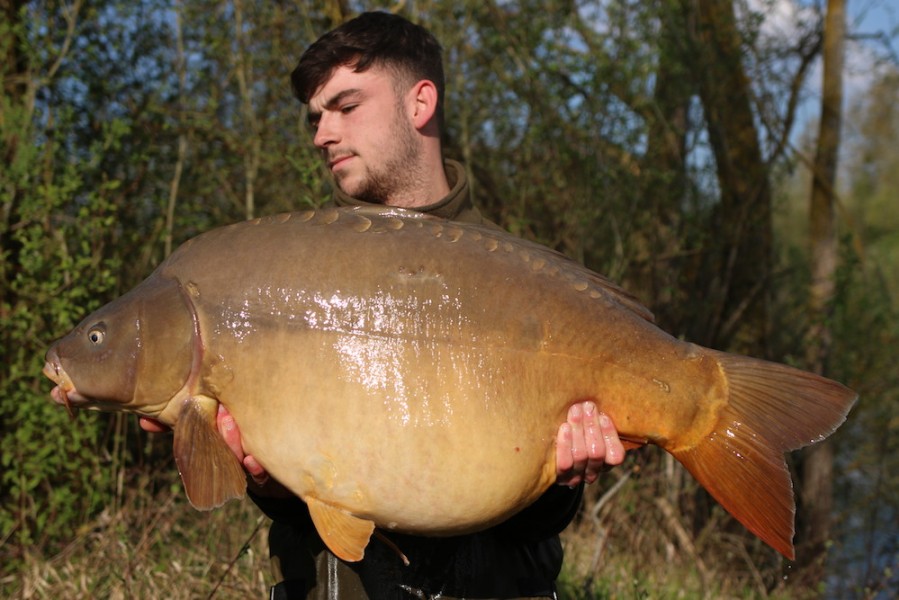 Jack Barrow with Swaley's Mirror at 46lb from Eastwoods 13.4.2019