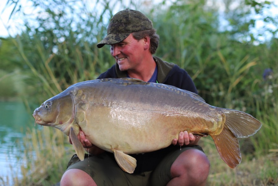 Andy Savage, 37lb 8oz, Dunkerque, 27.06.20