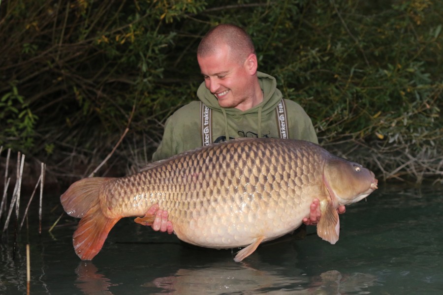 New PB for Mitch Moore, "Korda Social Common" at 50lb.