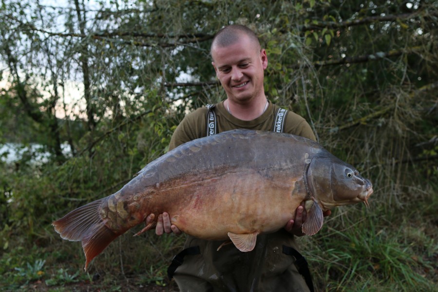 Mitch Moore with "Cheggars" at 38lb 12oz.