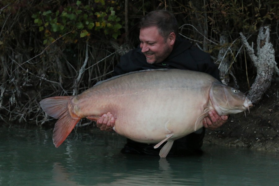 Dave with Hansen at 64lb 8oz and a new top weight!!