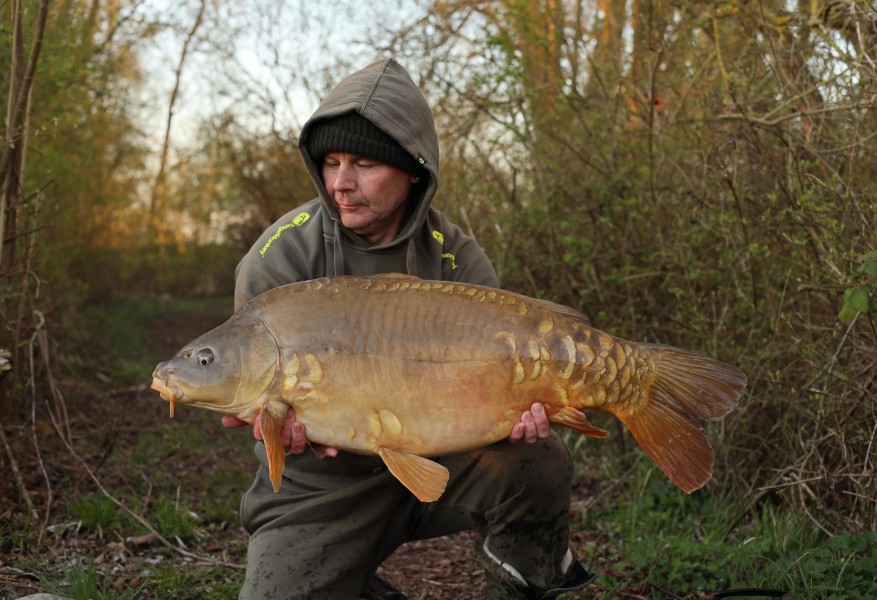 Paul with Dash at 32lb