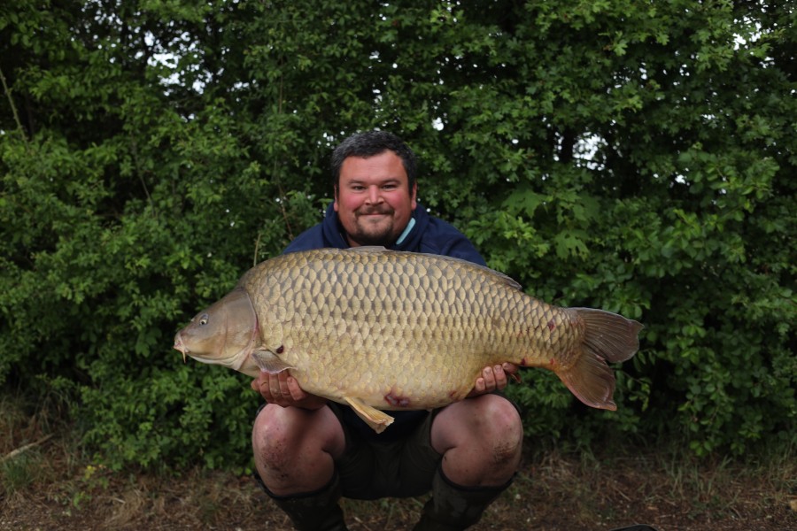 Dan in Dunkerque with 'Scorchio' 47lb