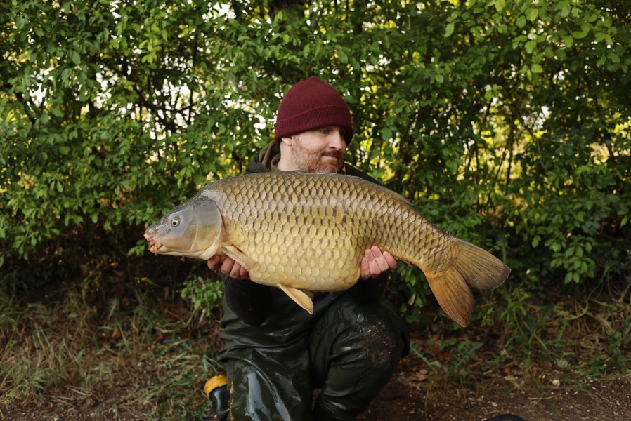 Dan in The Beach with 'Jacko' 29lb 8oz