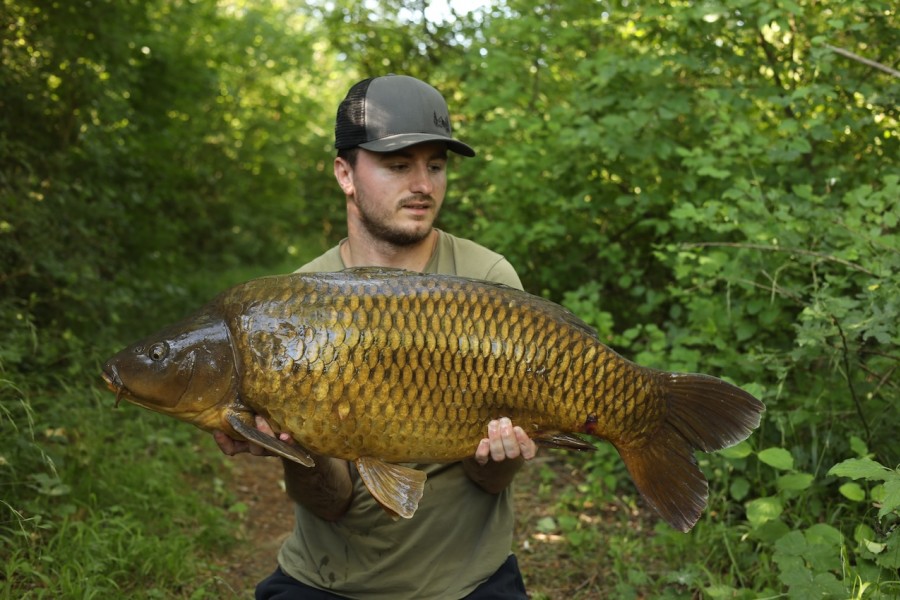 Danny in Turtles with V Rod @ 32lb 6oz
