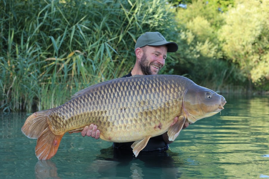 Matt in Dunkerque with the first of his brace, Korda Social Common 51lb 2oz