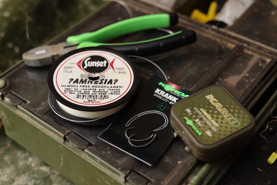 Rig components for Charley in Tea Party 1