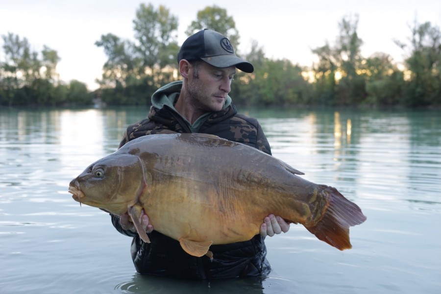 Toby with Broken Tail 47lb 5oz